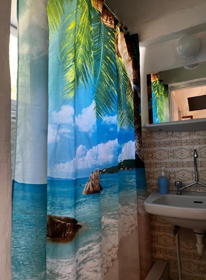 Santa Marina Rooms Agia Marina  外观 照片